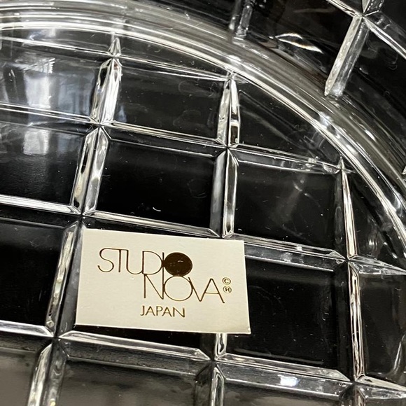 Vintage Studio Nova Round Crystal Glass Bowl Waffle Pattern Made in Japan - Picture 5 of 7